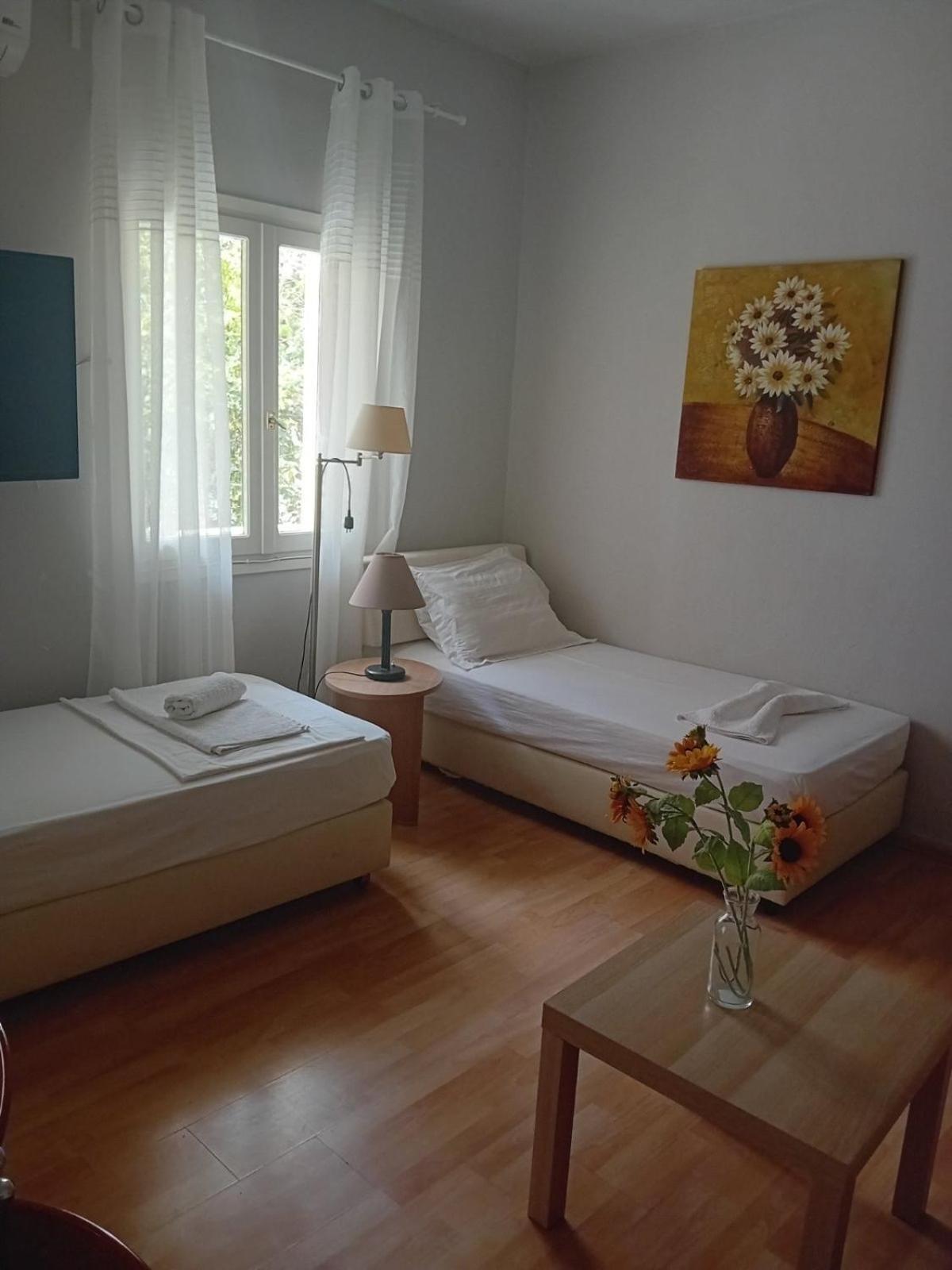 Mary'S Place Stalis Stalida Exterior foto